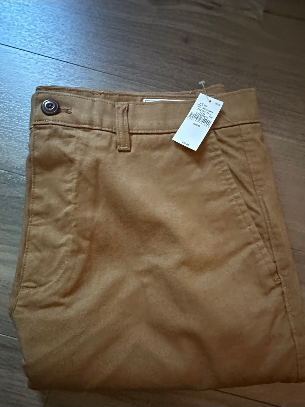 GAP Men's Caramel Brown Chino Pants